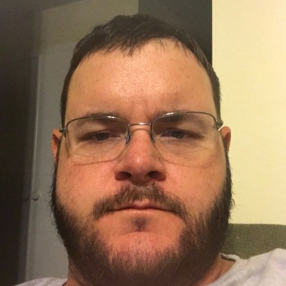 Meet your Posher, Kevin - Picture 1 of 1